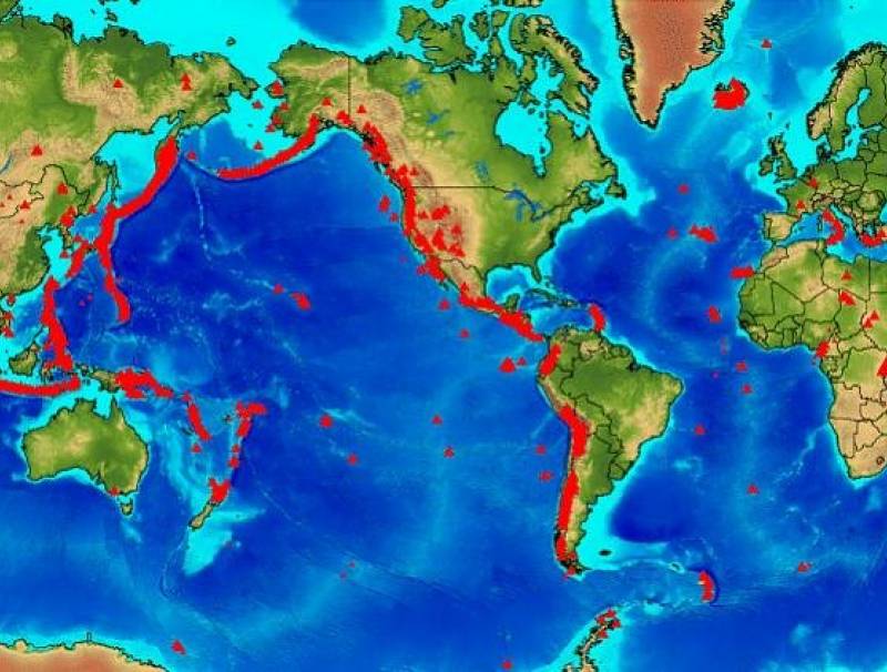Carte-des-volcans-actifs-durant-les-10-000-dernieres-annees
